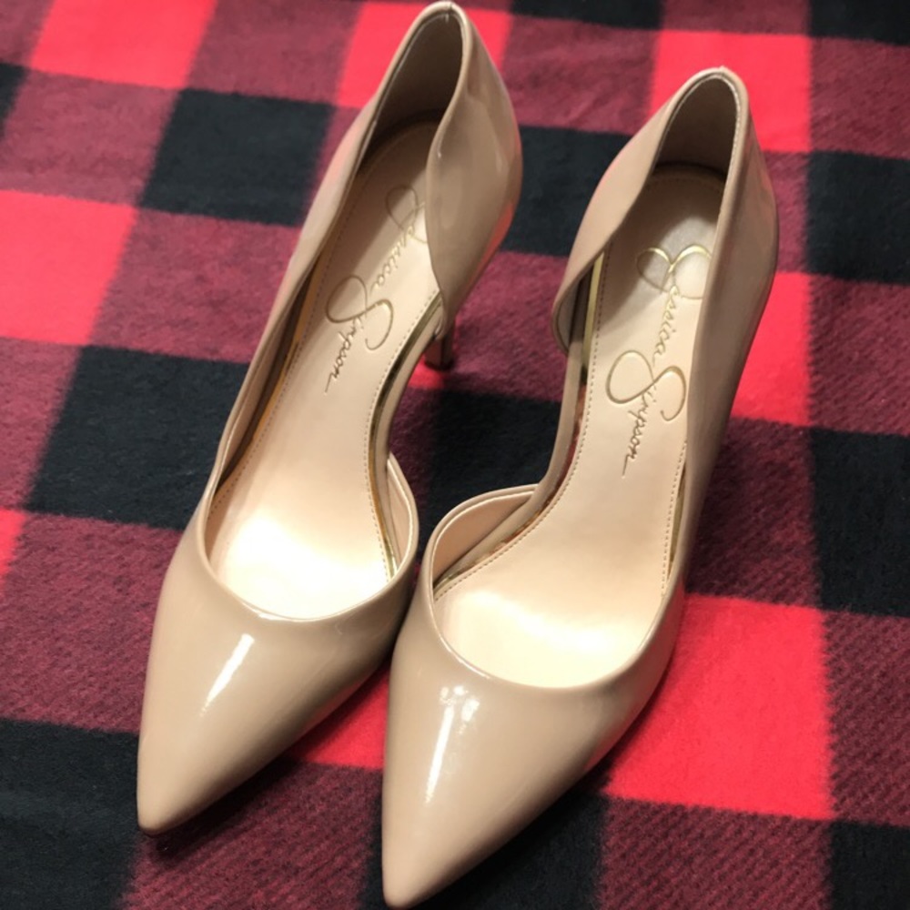 Jessica Simpson Nude Pumps